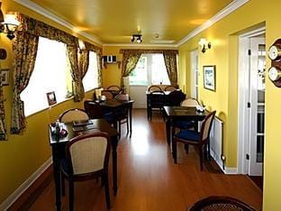 White Lodge Guest House Hotel in Skegness