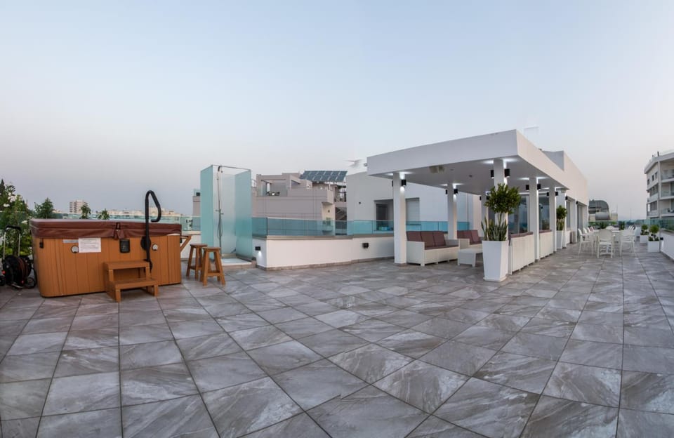 Art & Wine Boutique Hotel Apartment hotel in Larnaca