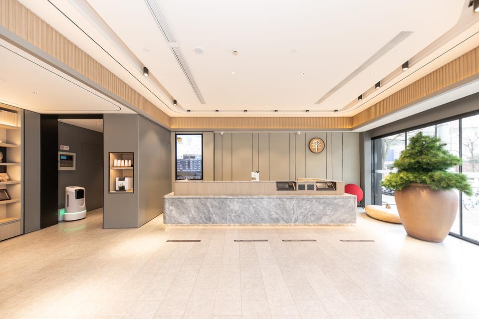Ji Hotel Shanghai Xinzhuang Qixin Road Hotel in Shanghai