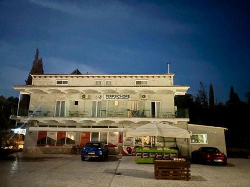 Terpsichore boutique Bright new Sofita studios and appartment Hotel in Corfu, Greece