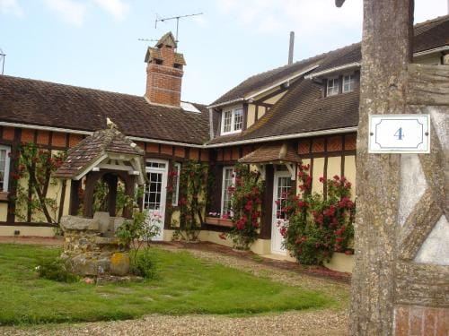 Maison Theresa Hotel in Normandy