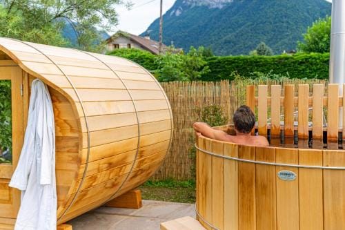 Hygge Lodge Annecy Hotel in Doussard