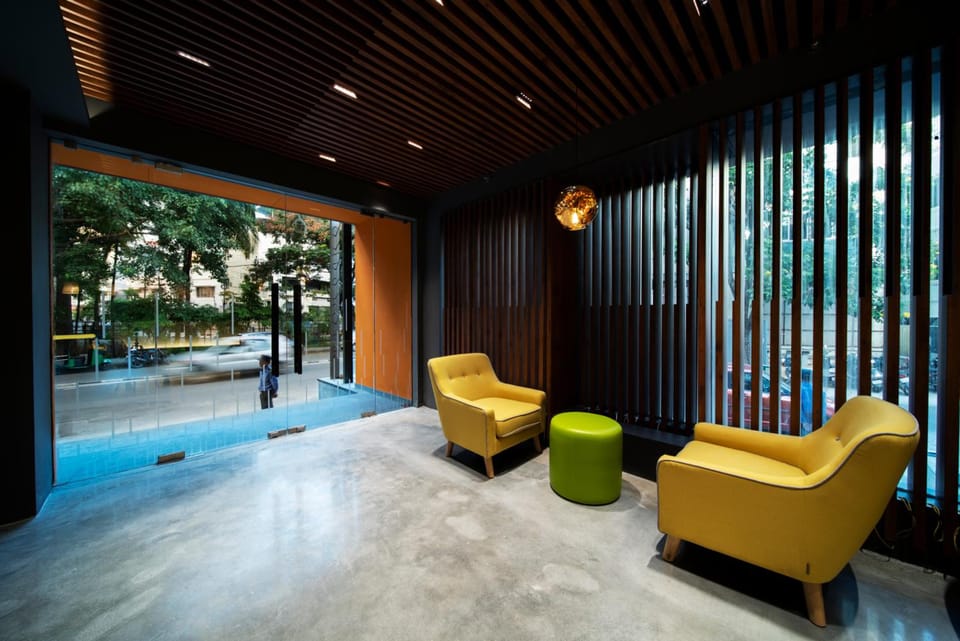 Bar/lounge