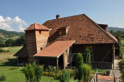 Inn Cakmara Inn in Serbia