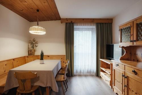 Residence Arche Noah - Colfosco Hotel in Trentino-South Tyrol