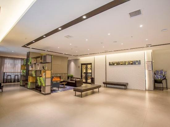 Homeinn Selected Hotel (Feng County Jiefang East Road Lao Dongguan Pedestrian Street) Hotel in Jiangsu