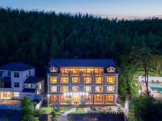 Yunhai Jiangnan Tianchi Light Luxury Holiday Guesthouse Hotel in Hangzhou