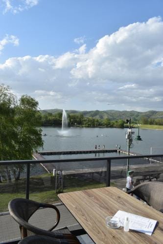 Prenociste Srebrno Jezero Hotel in Vojvodina