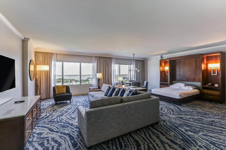 Suite room