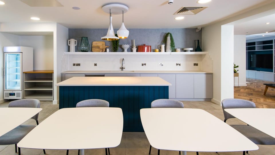 StayBridge Suites Cardiff By IHG Hotel in Cardiff
