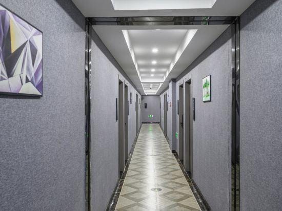 Yisu Qingju Hotel (Yuyao Wucaicheng Store) Hotel in Zhejiang