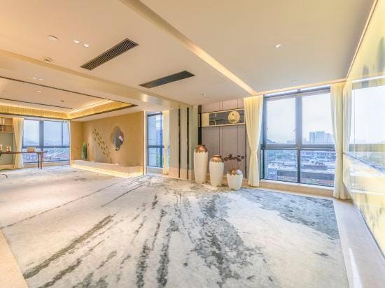 Kong Gu You Lan S Hotel (Ningbo Yuyao Hemudu Fashion Commercial Center Wenshan Creative Plaza) Hotel in Zhejiang