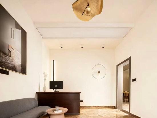 Huangling Grain rain Guesthouse Hotel in Zhejiang