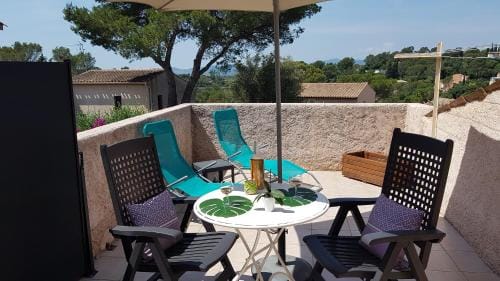 Chambre d hotes de la Louve Hotel in Saint-Raphael