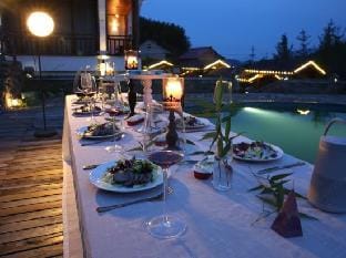 Tonglu Duyouchu Wenquan Homestay (OMG Heartbeat Paradise) Hotel in Hangzhou