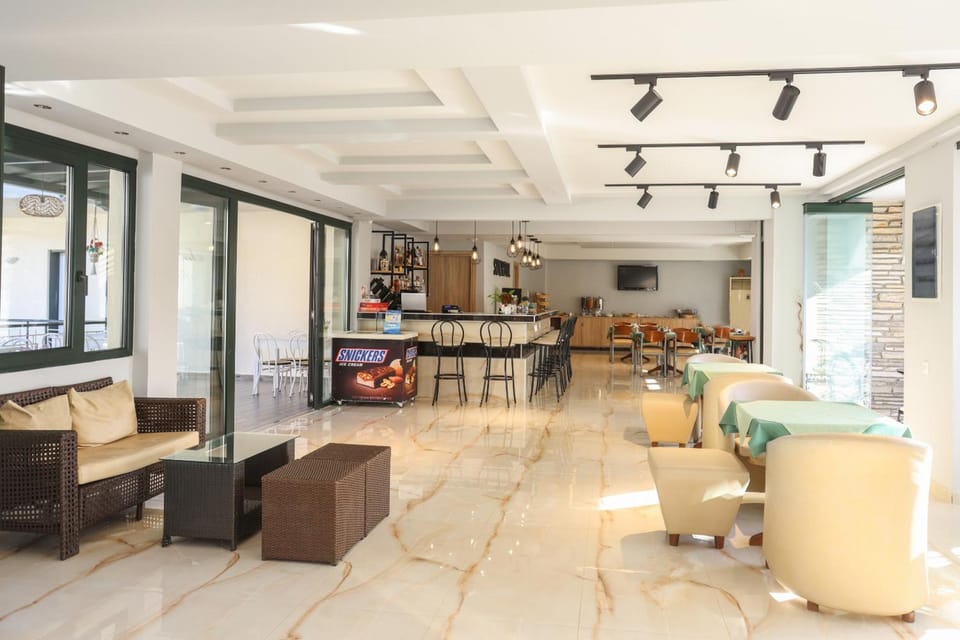 Bar/lounge