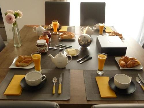 Chambres d'hotes dans maison contemporaine Hotel in Dreux