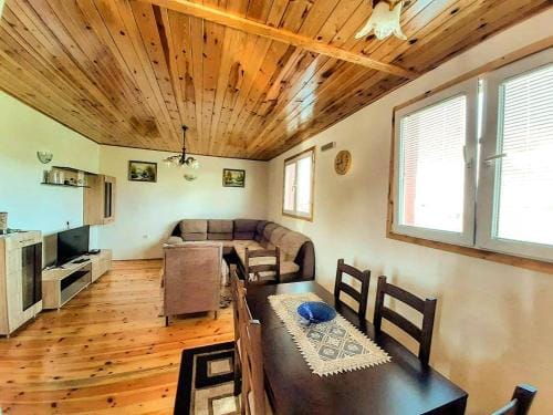 Durmitorski konaci apartments Hotel in Montenegro
