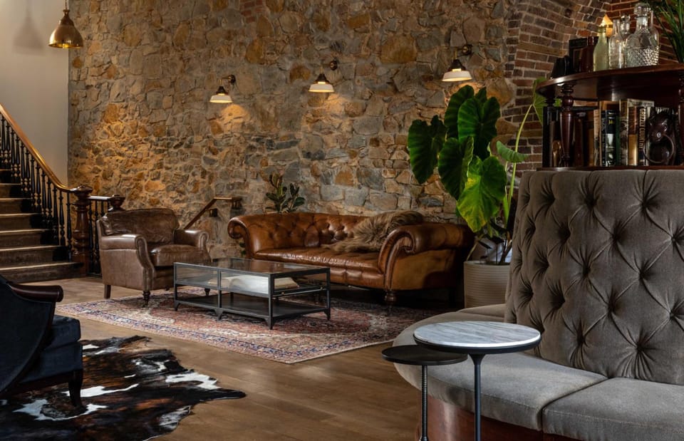 The Holbrooke Hotel Hotel in Grass Valley