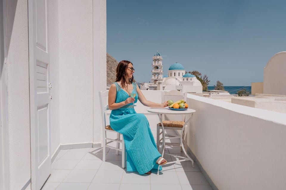 Three Harites Apartment hotel in Perissa