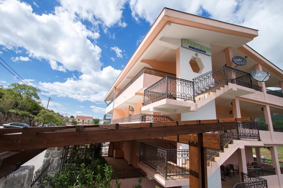Pejovic Residence Budva Hotel in Kotor Municipality