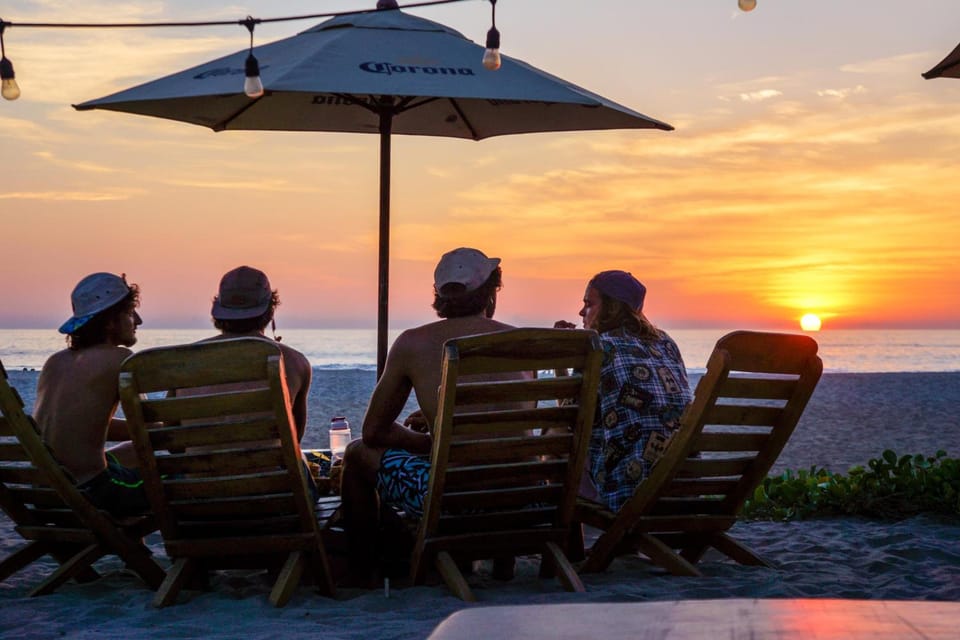 La Playita Beach House Hotel in Brisas de Zicatela