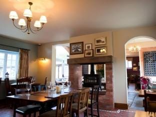 The Dog and Doublet Inn Inn in England