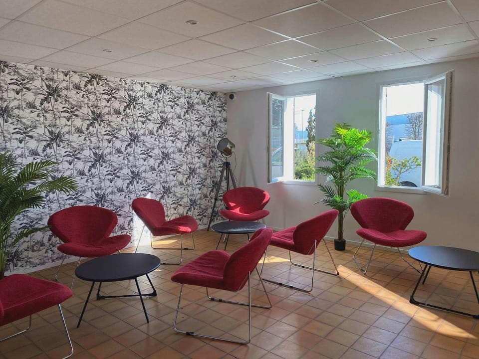 Kyriad Direct Chalon Sur Saone Nord Hotel in Bourgogne-Franche-Comté