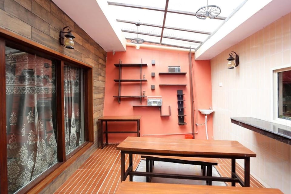 Ekam Lodge Hotel in Uttarakhand