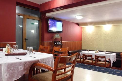 Fenix Family Hotel Hotel in Blagoevgrad