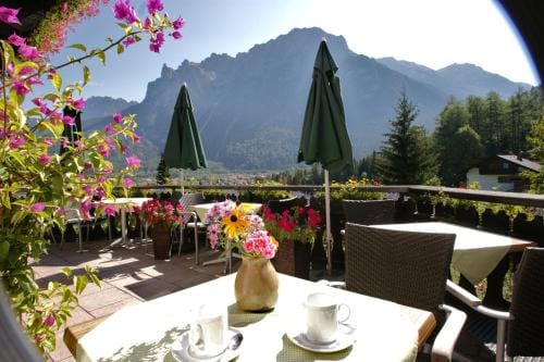 Gastehaus Larchenhang Hotel in Mittenwald
