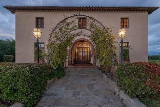 Villa Michelangelo - Swimming Pool, Relax and exceptional View Hotel in Foiano della Chiana