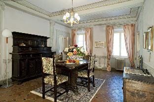 Villa Camaiore with a fantastic view Hotel in Pietrasanta
