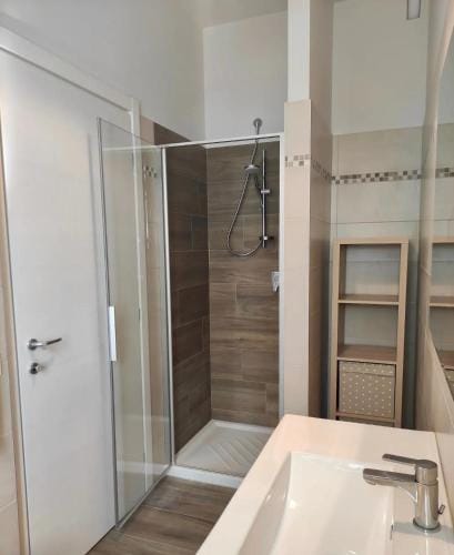 Rossetto e cocciolato - Stanza indipendente con bagno privato a Pesaro Hotel in Pesaro