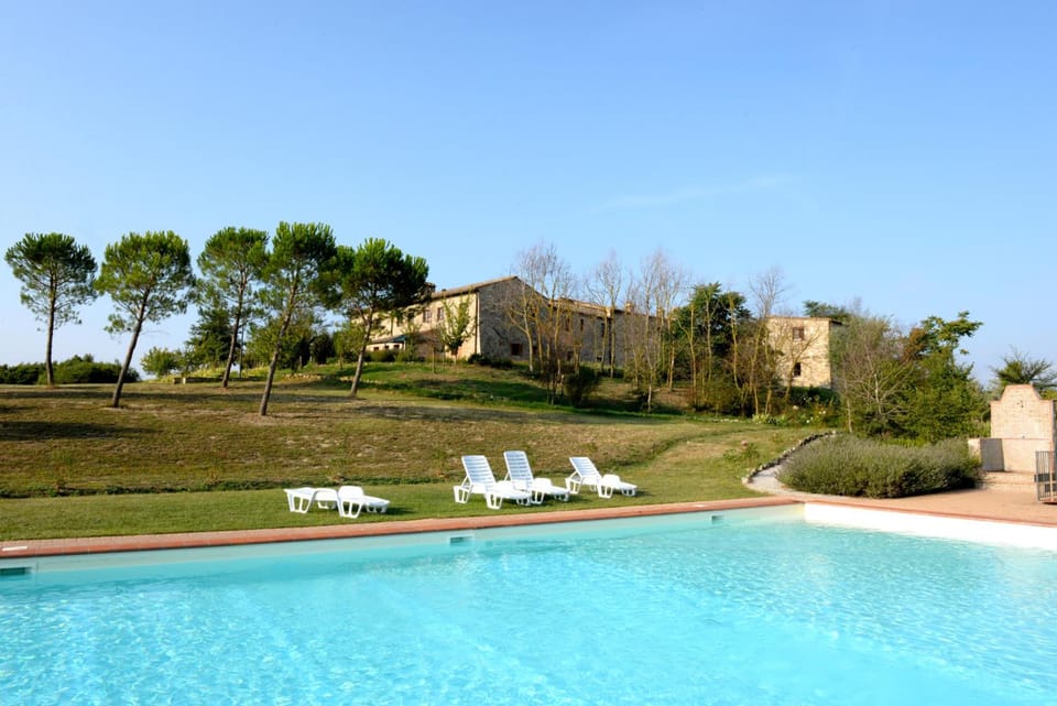 Borgo Beccanella Hotel in Tuscany