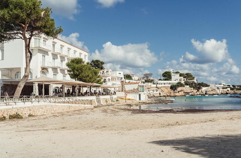 HOSTAL XUROY Hotel in Spain