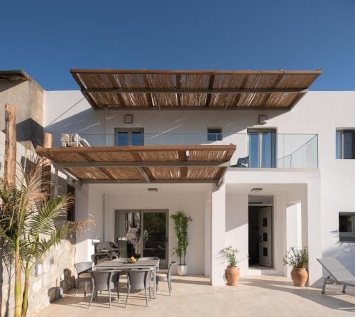 Sun Moon Villas, True Nature Purity, By ThinkVilla Hotel in Crete