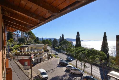 Taverna Affittacamere Hotel in Gardone Riviera