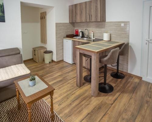Apartmani ALBION Hotel in Montenegro