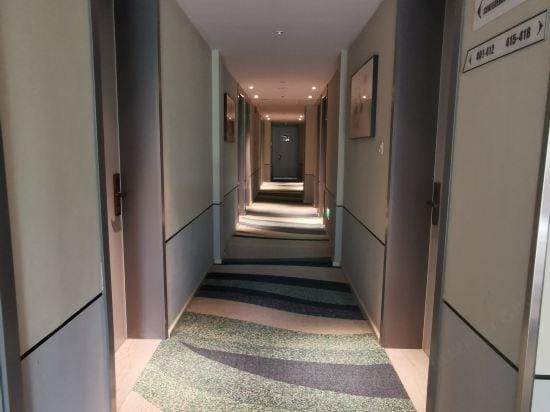 Lanhai Business Hotel (Yongcheng Zhongxin Bus Station Municipal Government) Hotel in Jiangsu