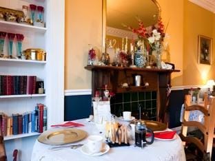 Ardleigh House Hotel in Edinburgh