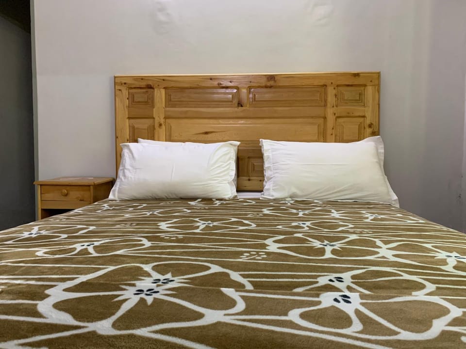 Naveed Tourist Inn Hotel in Pakistan