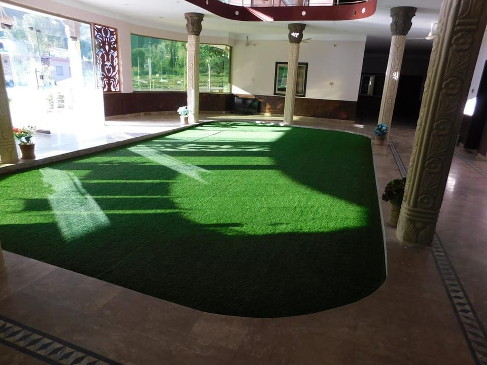 Hotel Pine Breeze & Restaurant Hotel in Pakistan