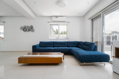 Valerian Palm Villas - Napa's Secret Escape Hotel in Protaras