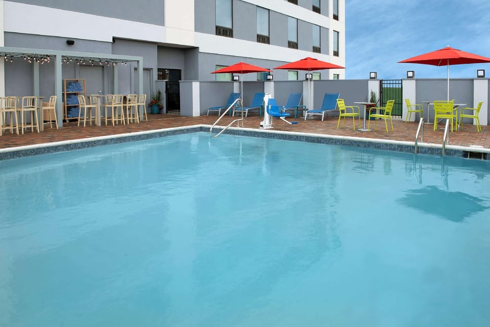 Home2 Suites by Hilton Kenner New Orleans Airport Hotel in Kenner