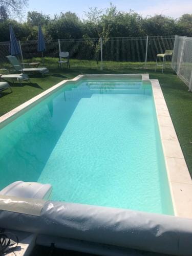 Le manoir de la Source au bord de l'EuroVelo 6 Hotel in Bourgogne-Franche-Comté