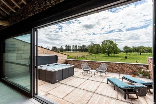 De Hoeveschuur Hotel in Flanders