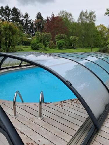 le buisson de la gariole ,chambre rhetaise Hotel in Centre-Val de Loire