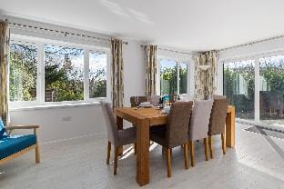 Sêr Môr - Peaceful Cottage with Log Burner Hotel in Saundersfoot