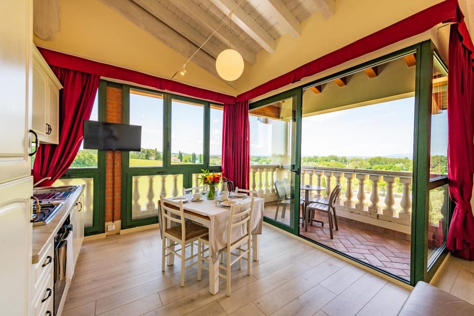 Bertoletta Village Apartments Hotel in Peschiera del Garda